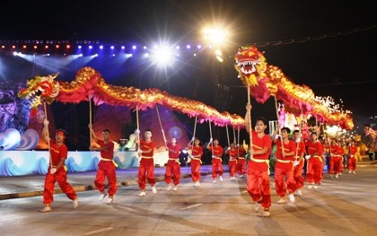 Карнавал «Халонг-2013» - торговая марка туризма провинции Куангнинь - ảnh 3
